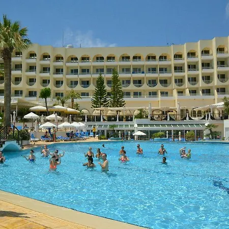 Golden Coast Resort